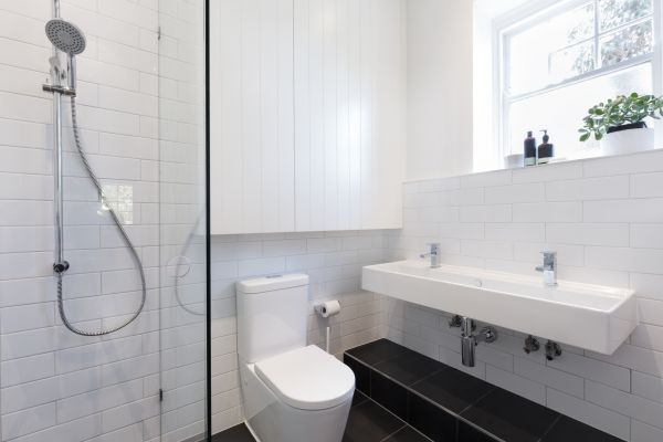 Cost of Washroom Renovation in Blue Springs