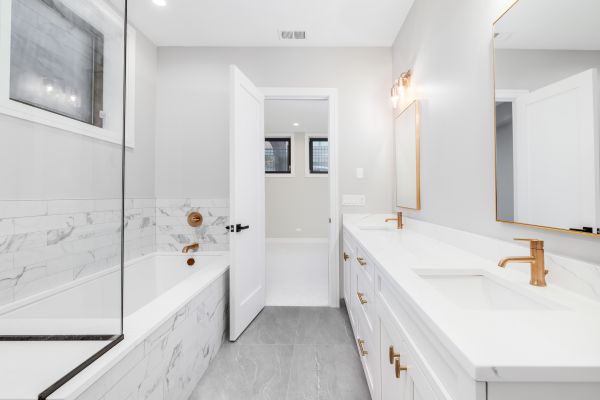 Cost of Bathroom Installation in Blue Springs